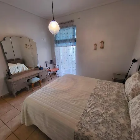 Dilion Guest Apartment Dhílesi Extérieur photo