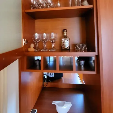 Dilion Guest Apartment Dhílesi Extérieur photo